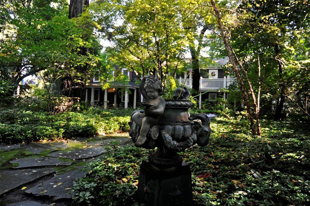 Buttermilk Falls Inn & Spa Milton Exterior foto